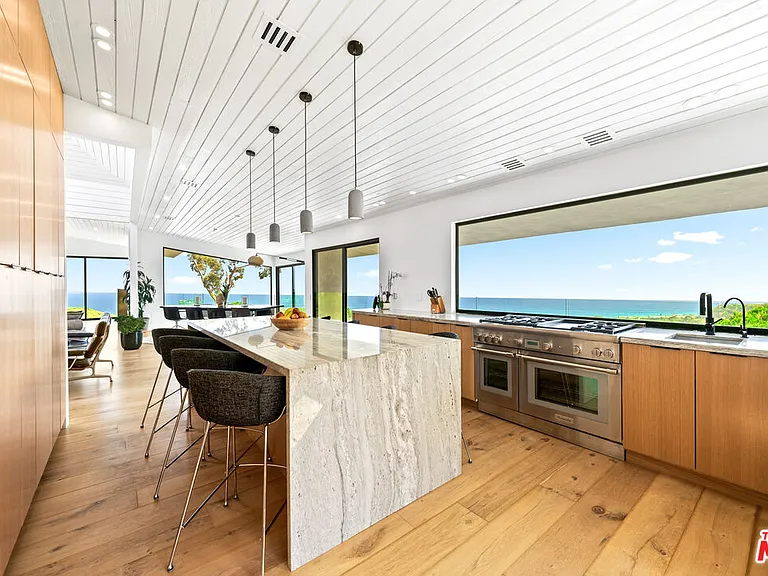 23812 Malibu Crest Dr — Photo 9