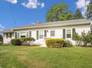 111 W Center St, Garwin, IA 50632