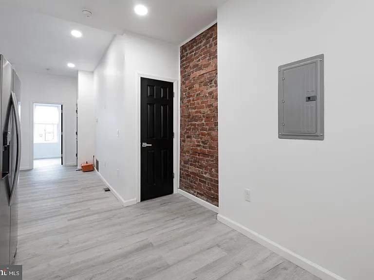 935 W Susquehanna Ave #1 — Photo 12