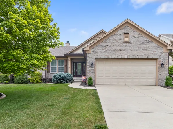 8882 W Cobblestone Dr, Zionsville, IN 46077
