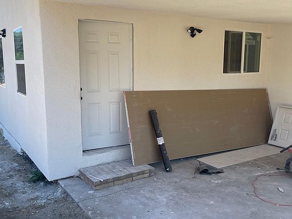 3rd image of 14287 Polk St