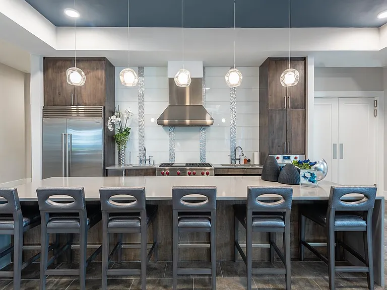 Overture Domain 55+ Apartment Homes — Photo 37