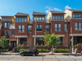 11921 Detroit Ave, Lakewood, OH