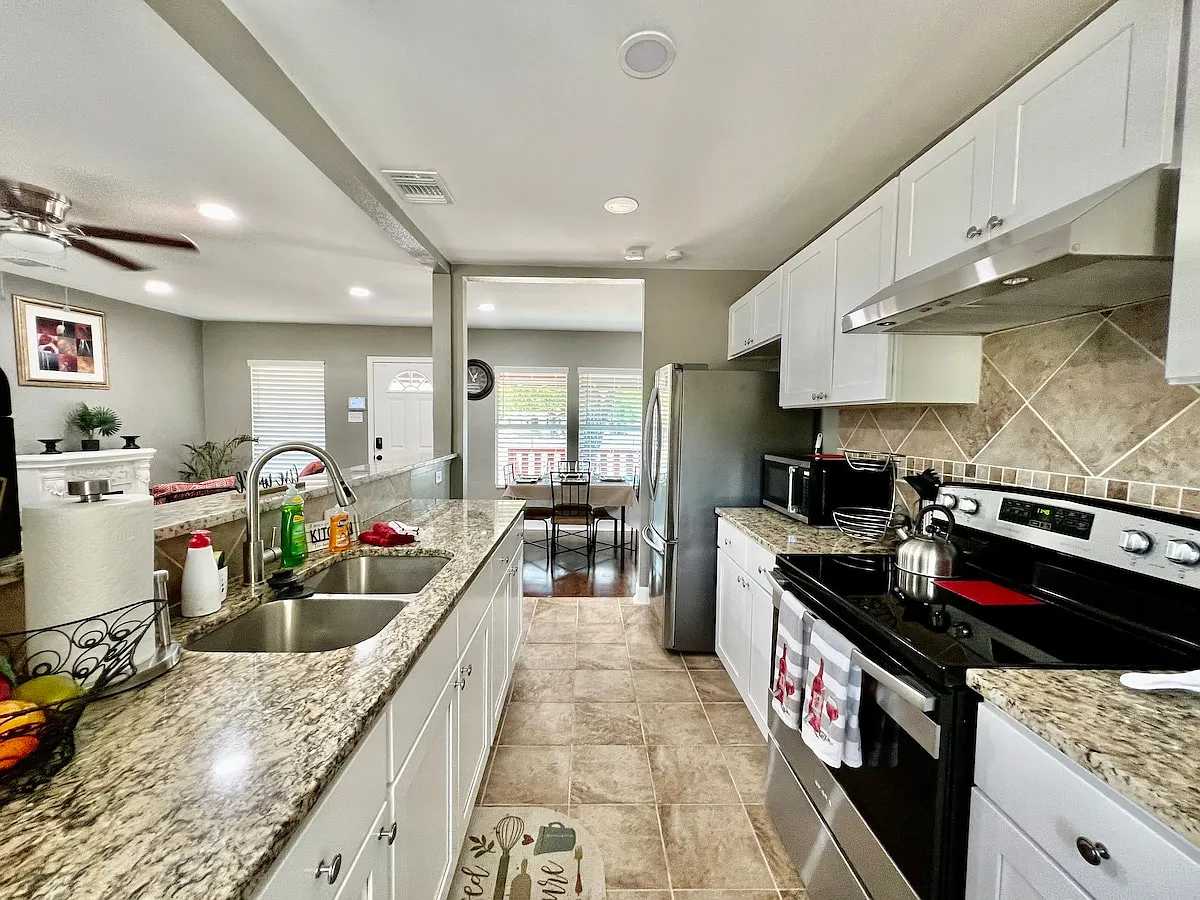 3 bed, $3,750 — Photo 4