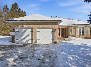 1391 Sutherland Dr, Ottawa, ON K4M 1B3