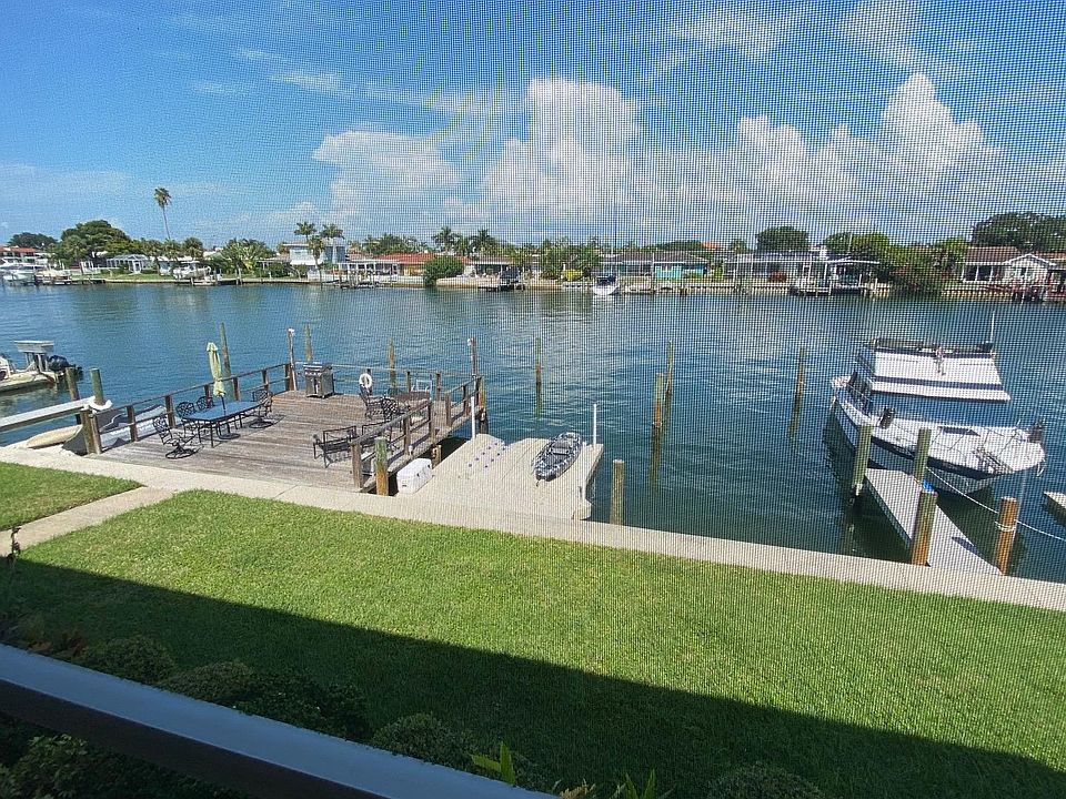 1st image of 333 Island Way APT 206