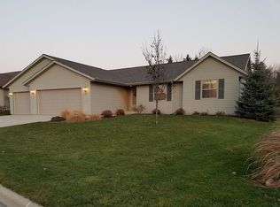 158 River Meadows Dr, Sheboygan Falls, WI 53085