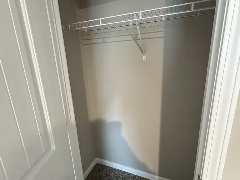 215 Mountaindale Dr — Photo 18
