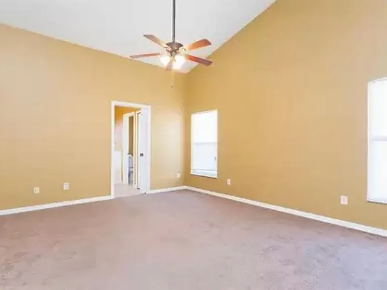 10828 Goldfish Cir — Photo 8