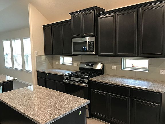 4th image of 1222 Homer Ln
