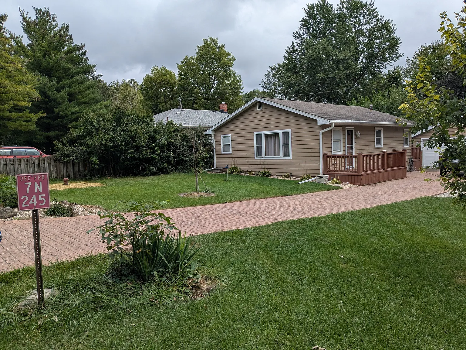 2 bed, 1000 sqft, $2,000 — Photo 2