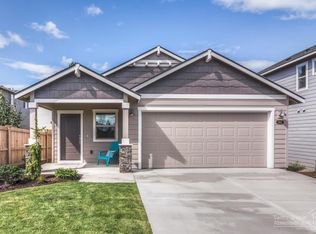 3163 NE Delmas St, Bend, OR 97701