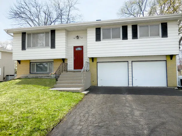 7602 Grant St, Darien, IL 60561