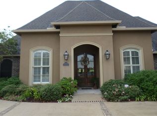 18589 Lake Harbor Ln, Prairieville, LA 70769
