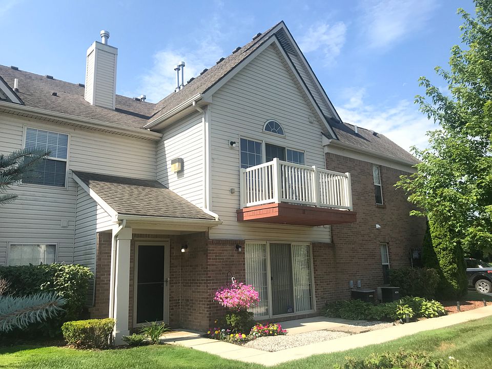 1st image of 42860 Patty Ln #79