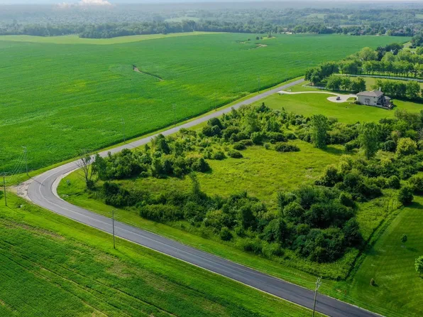 12415 W Bruce Rd, Mokena, IL 60448