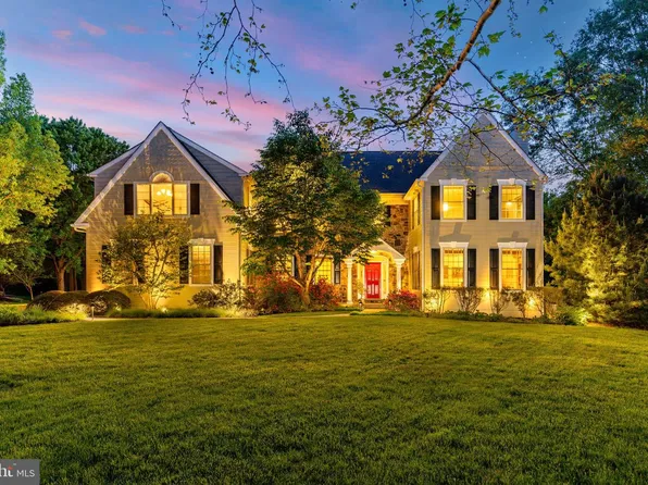 999 N Penn Oak Rd, Lower Gwynedd, PA 19002