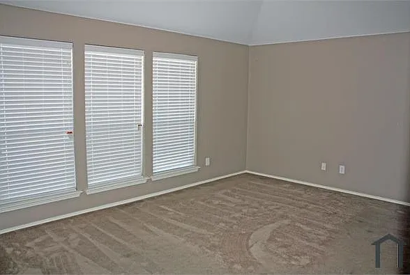 7219 Fossil Lake Dr — Photo 10