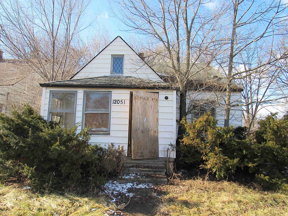 12051 Montrose
