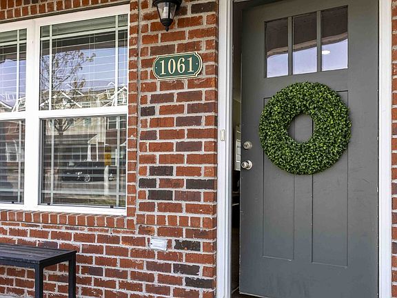 4th image of 1061 Wells Way