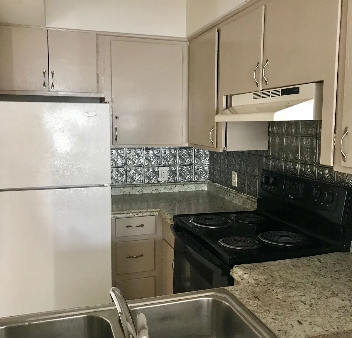 1 bed, 875 sqft, $925 — Photo 4