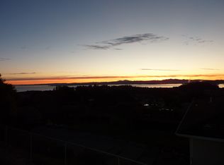 200 McNear Dr, San Rafael, CA 94901