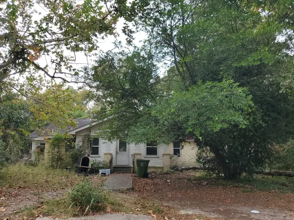 7031 Julia St, Columbia, SC 29209