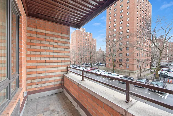 Rented by Corcoran | media 6