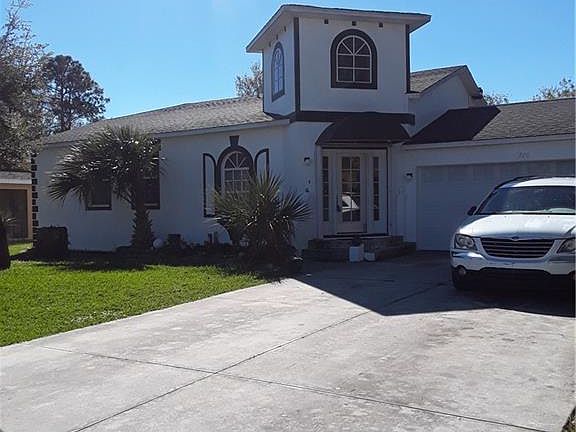 4th image of 720 Connecticut Ln