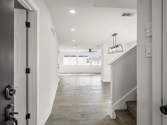 4th image of 19507 Wann Park Drive