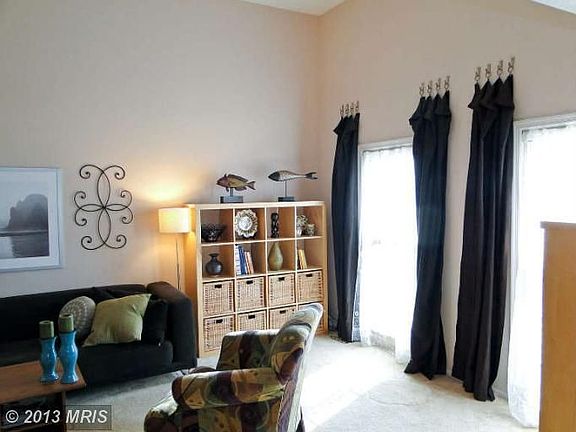 4th image of 614 Northcliffe Dr