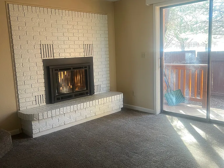 216 Cheyenne Dr — Photo 4