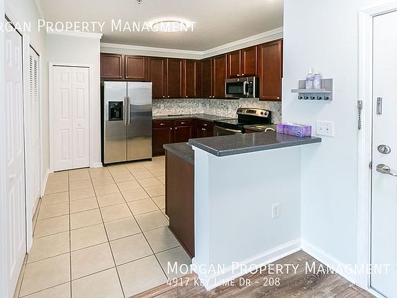 5th image of 4917 Key Lime Dr Unit 208
