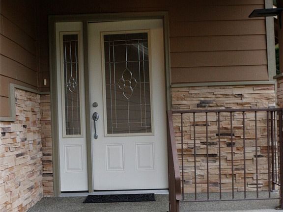 3rd image of 2360 SE Plymouth Way