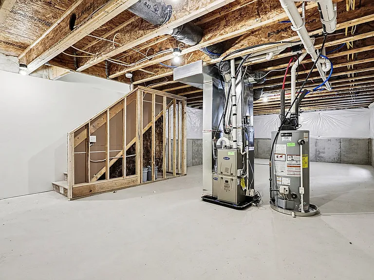 6114 Aurelius Rd — Photo 24