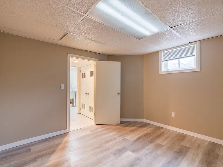 5612 Heritage Dr — Photo 8