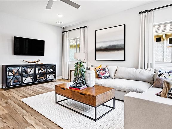 02_Toscana_Representative Photo