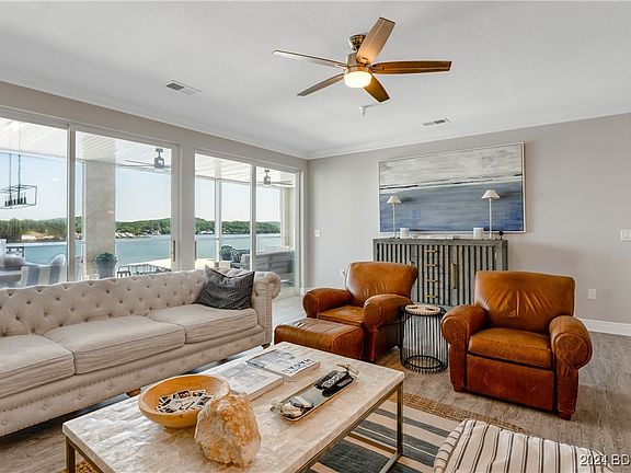 2nd image of 248 Plaza Gardens Ct Unit 4C