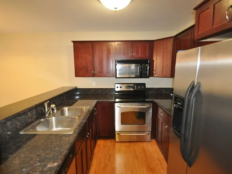 4540 60th St #206 — Photo 3