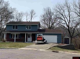 23 Dellview Ln, Mankato, MN 56001