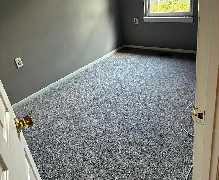 823 Showell Ct — Photo 17