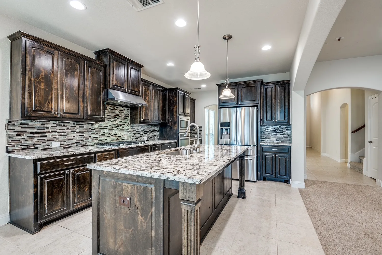 813 Warwick Blvd — Photo 4