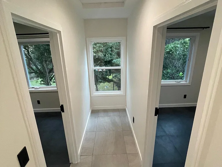 3028 Regent St #B — Photo 30