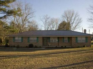 2592 Fletcher Smith Rd, Cottonwood, AL 36320