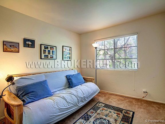 3rd image of 4235 Porte De Merano Unit 105