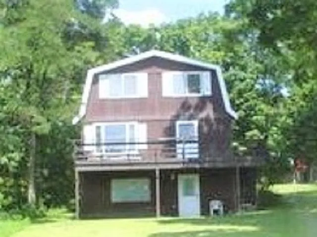 3894 Route 430 photo 1