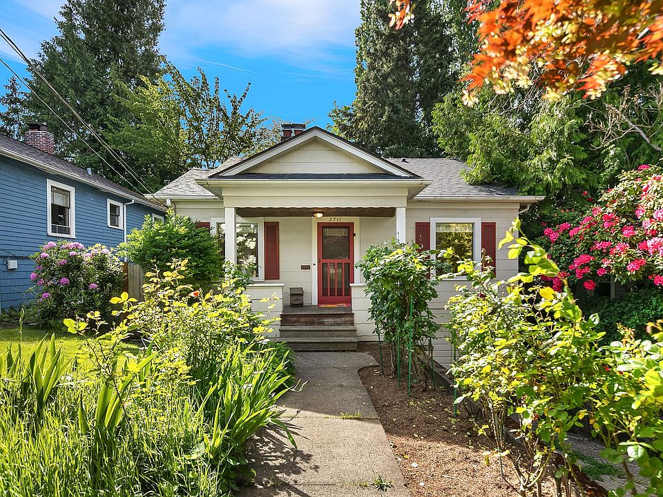 1st image of 2711 Queen Anne Ave N
