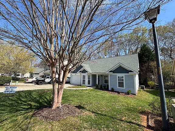3rd image of 213 Indian Paint Brush Dr
