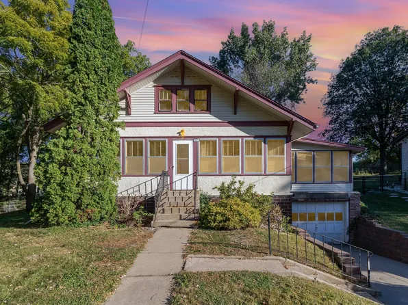 8716 Park Ave, Saint Bonifacius, MN 55375