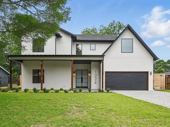 1224 S Pine St, Grapevine, TX 76051